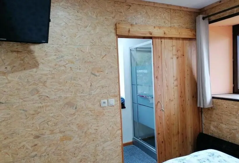 Standard-huone, Couettes Et Picotin
