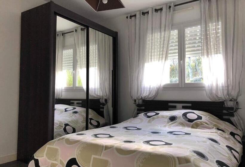 Номер Economy, Home Auray