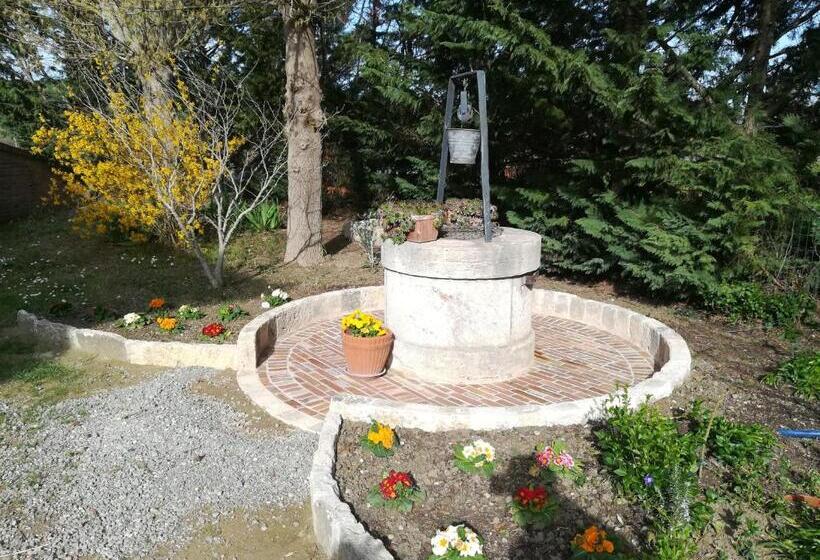 プールビュースタンダードルーム, Agriturismo Piandimaggio