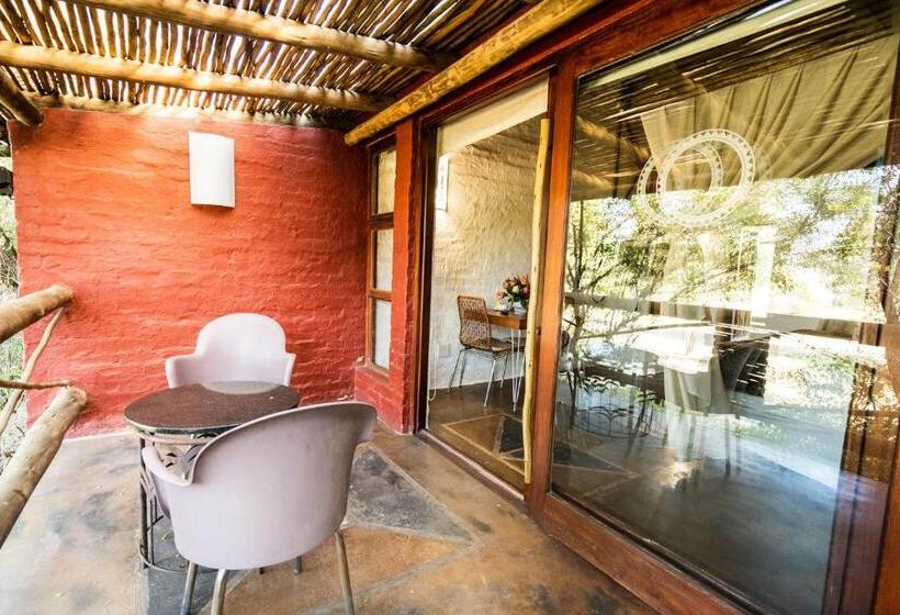 סוויטת ג'וניור, Hakunamatata Lodge & Health Spa/ Wedding & Conference Venue