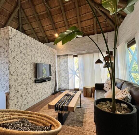 חדר דלוקס עם מיטת קינג, Hakunamatata Lodge & Health Spa/ Wedding & Conference Venue