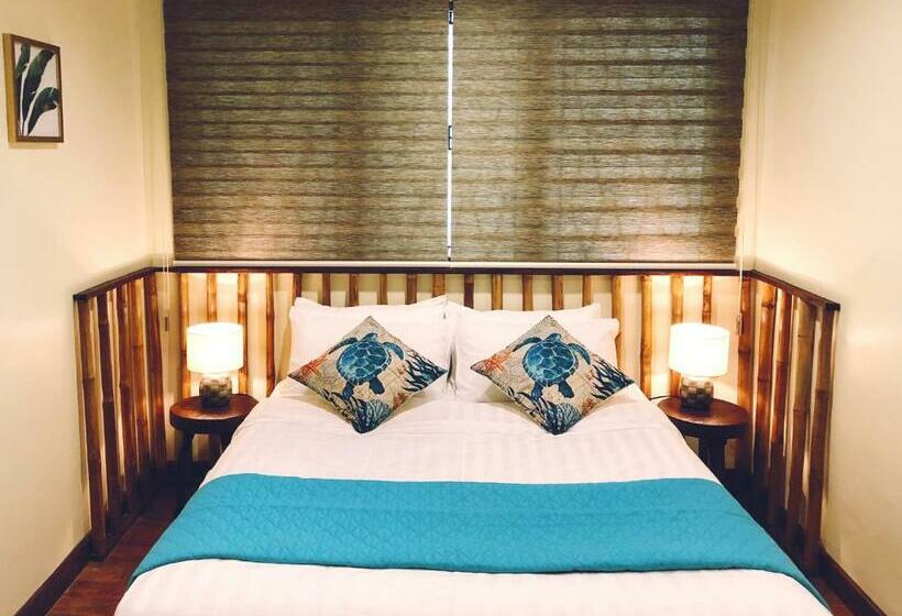 اتاق لوکس, The Cabins At Lvf