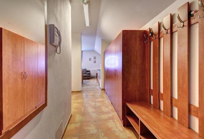 آپارتمان 2 خوابه, Penzion U Zámeckého Parku