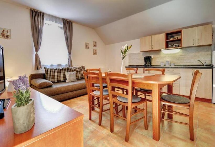 آپارتمان 2 خوابه, Penzion U Zámeckého Parku