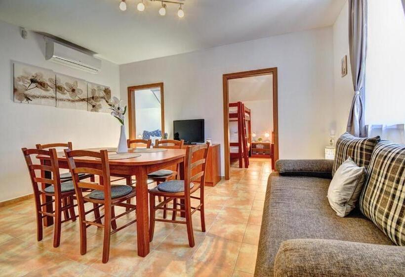 آپارتمان 2 خوابه, Penzion U Zámeckého Parku