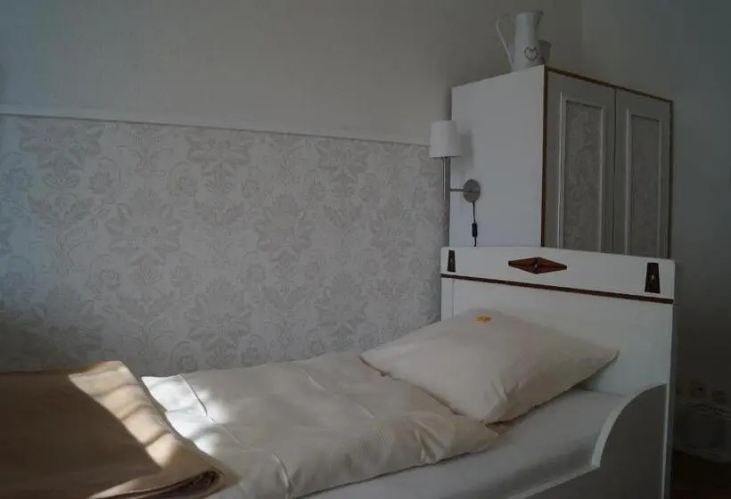 スタンダードシングルルーム, Pension Seeschlösschen