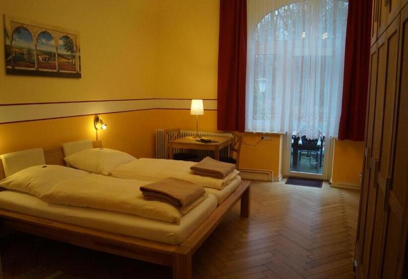 חדר סטנדרט עם מרפסת, Pension Seeschlösschen