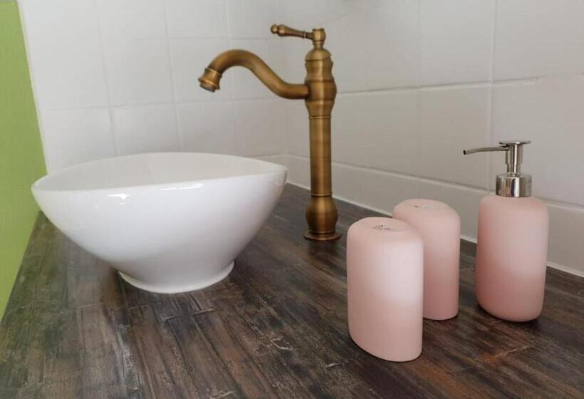 חדר בסיסי, Pension Seeschlösschen