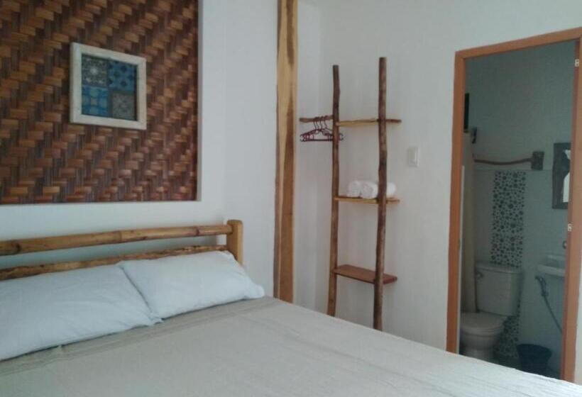 اتاق استاندارد, Sand 1 Hostel