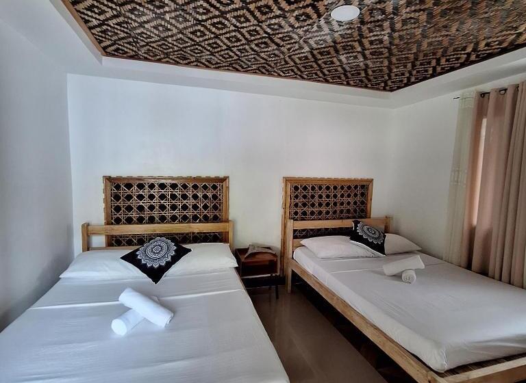 بنگله خانوادگی, Sand 1 Hostel