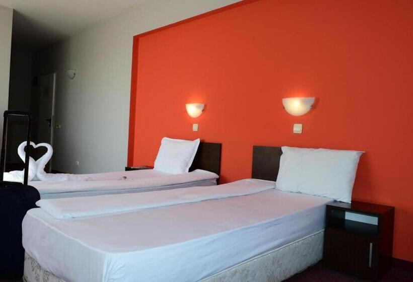 Quarto Superior, Alexander