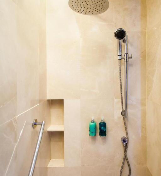 Quarto Deluxe, Amari Hua Hin