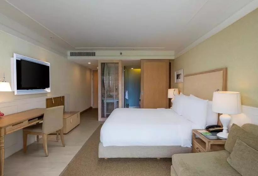 キングサイズベッドのクラブルーム, Amari Hua Hin