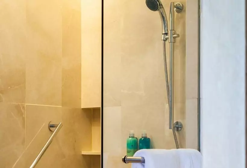 プールの見えるデラックスルーム, Amari Hua Hin