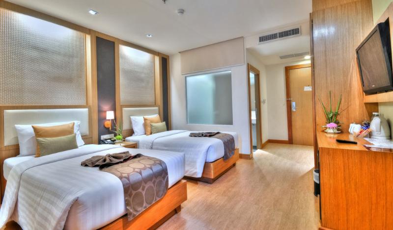 디럭스 룸, Ashlee Plaza Patong Hotel & Spa