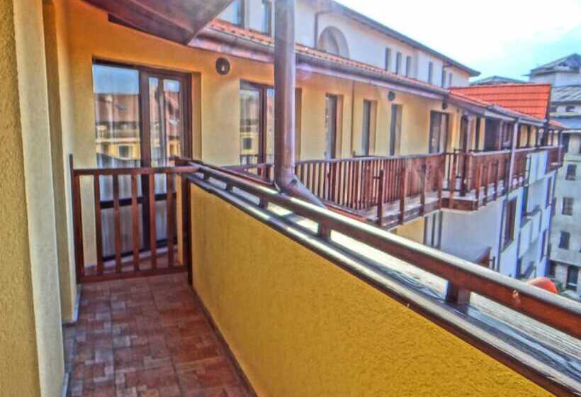 דירת חדר, Grand Royale Apartment Complex & Spa