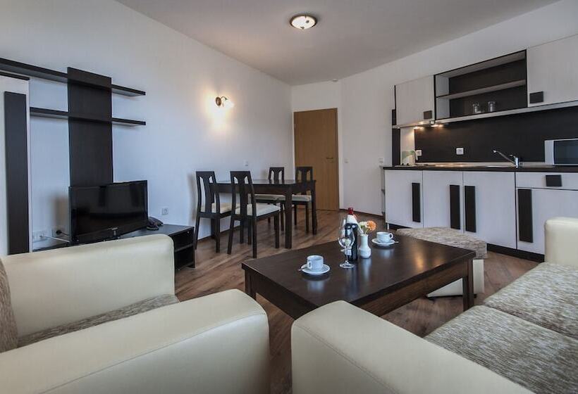 Апартаменты 1 Спальня, Grand Royale Apartment Complex & Spa