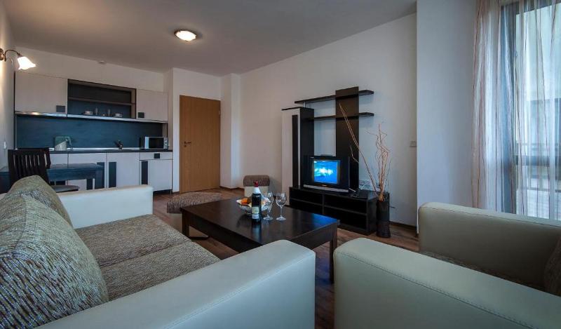 דירת חדר, Grand Royale Apartment Complex & Spa