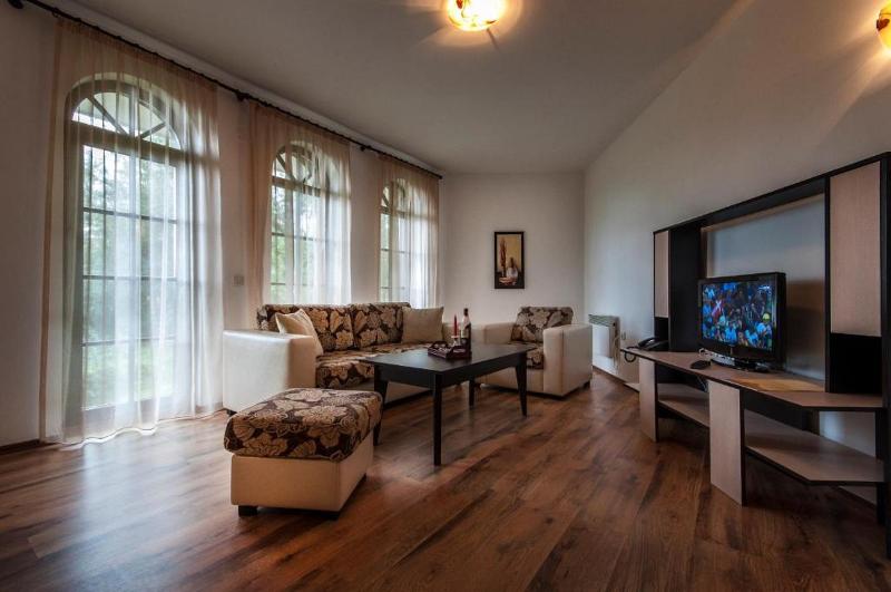 Апартаменты 2 Спальни, Grand Royale Apartment Complex & Spa