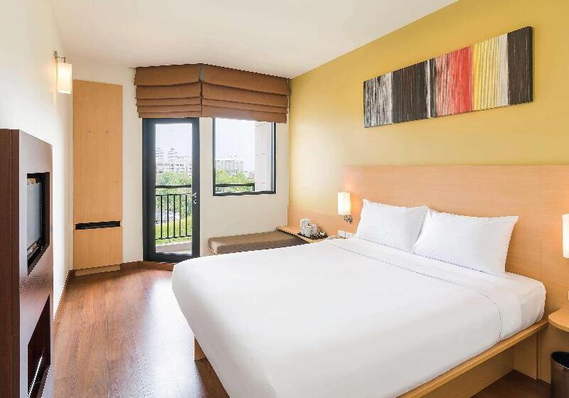Standart Oda, Ibis Hua Hin