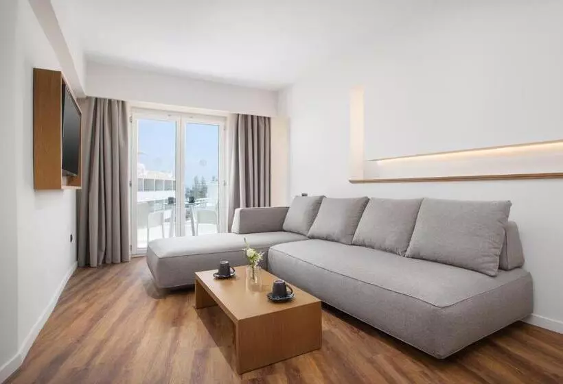 سوییت, Kos Divine Hotel & Suites