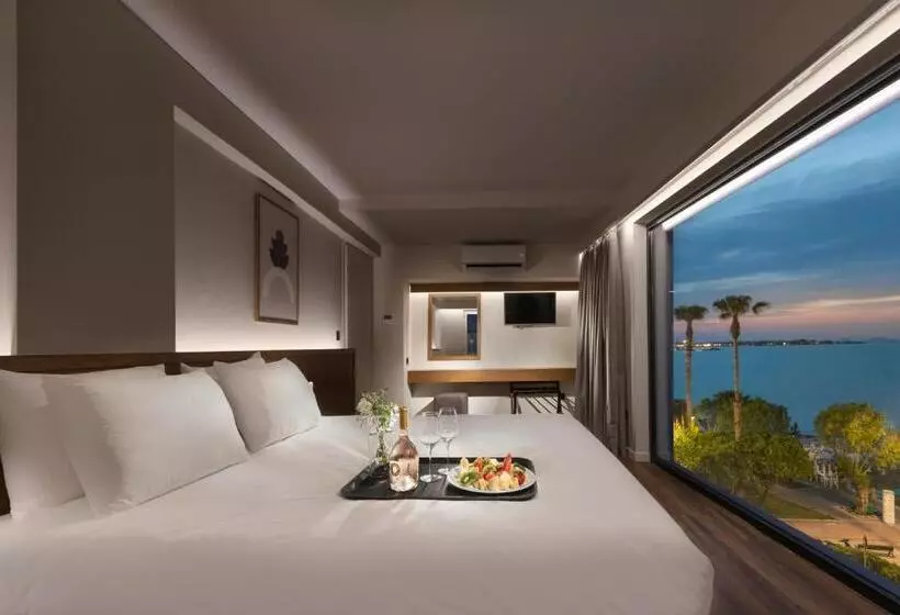 سوییت سوپریور با چشم‌انداز دریا, Kos Divine Hotel & Suites