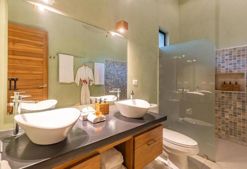 Люкс Кровать Кинг, Boutique Lagarta Lodge