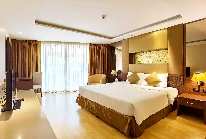 デラックスルーム, Nova Gold Hotel Pattaya