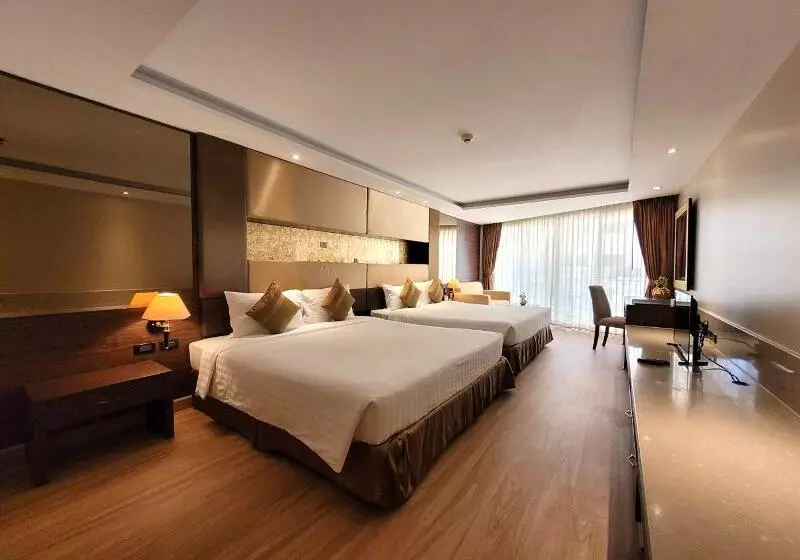 デラックスファミリールーム, Nova Gold Hotel Pattaya