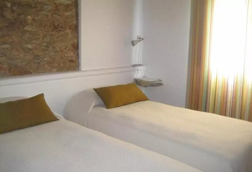スタンダードルーム, Outeiro Da Vila   Casas De Campo