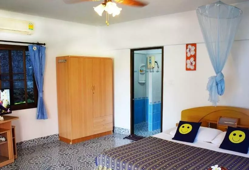 スタンダードバンガロー, D&k Smiley Phuket Resort