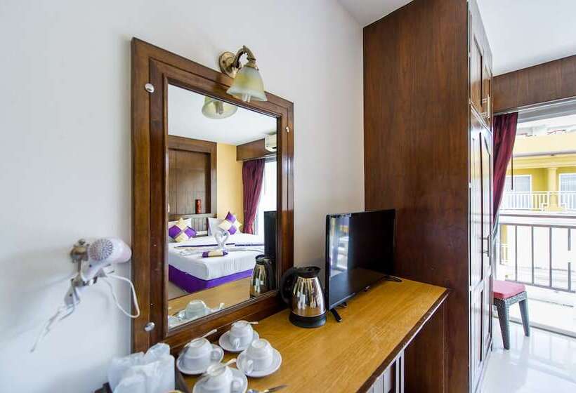 ファミリールーム, Thai Siam