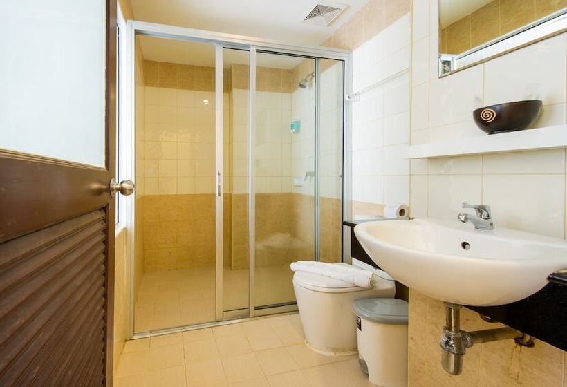 ファミリールーム, Thai Siam