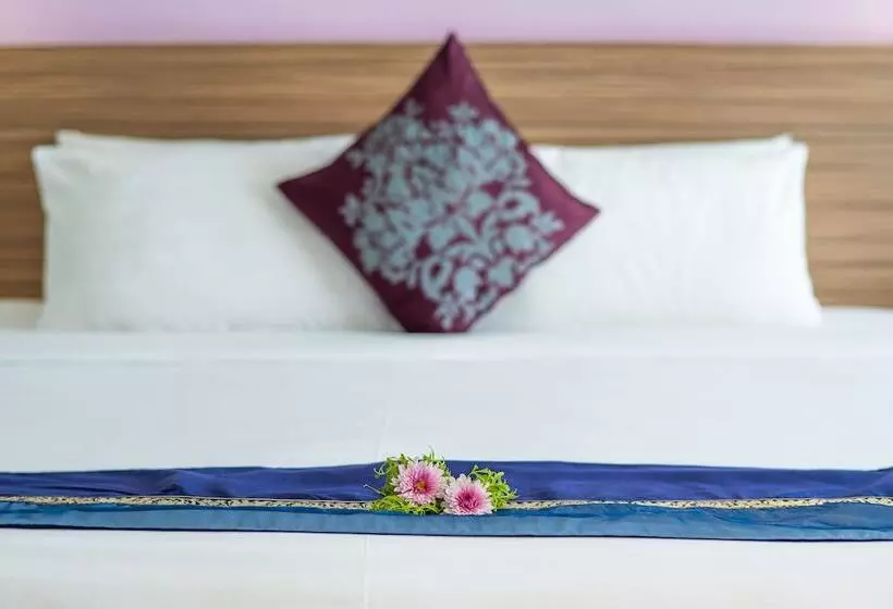 اتاق استاندارد با چشمانداز, The Lantern Resorts Patong Sha Extra Plus