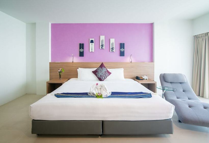 Quarto Estandar com Vistas, The Lantern Resorts Patong   Sha Extra Plus