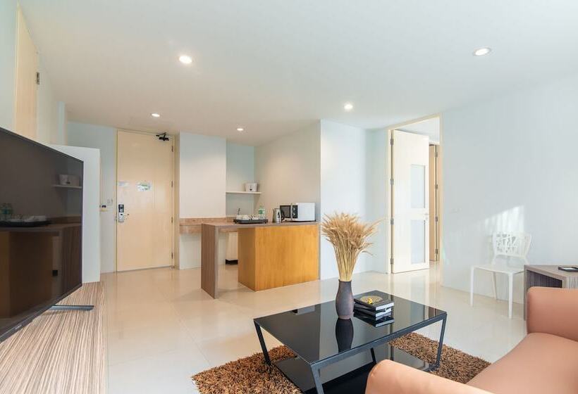 1 Bedroom Deluxe Apartment, The Lantern Resorts Patong   Sha Extra Plus
