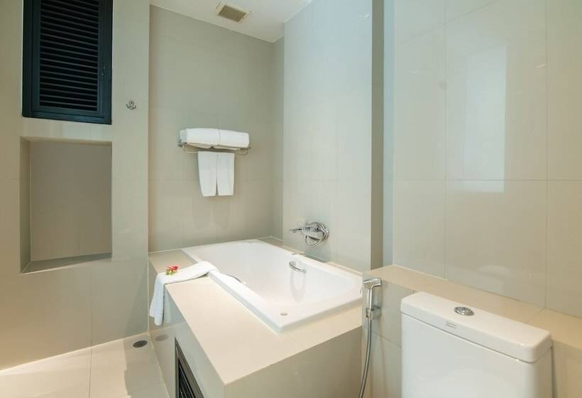 Quarto Estandar, The Lantern Resorts Patong   Sha Extra Plus