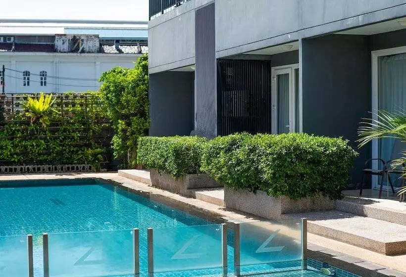 اتاق استاندارد, The Lantern Resorts Patong Sha Extra Plus