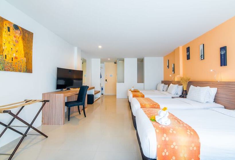 4인용 스탠다드 룸, The Lantern Resorts Patong   Sha Extra Plus