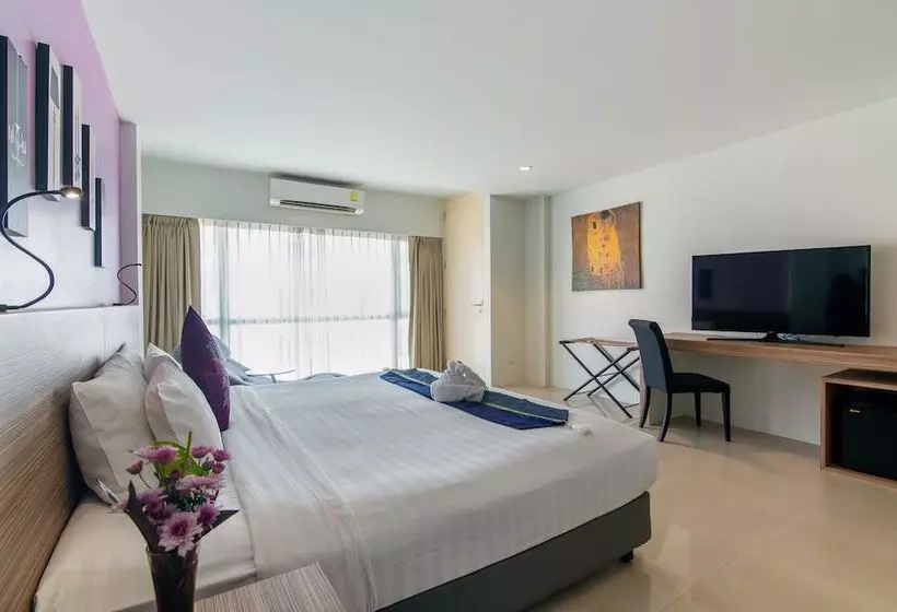 اتاق استاندارد با چشمانداز, The Lantern Resorts Patong Sha Extra Plus