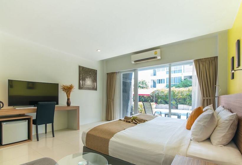 스탠다드 룸, The Lantern Resorts Patong   Sha Extra Plus