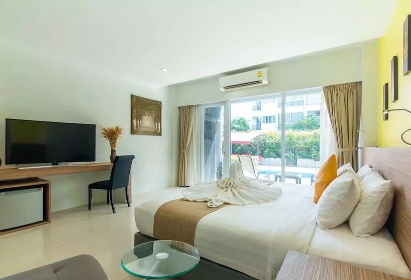 اتاق استاندارد, The Lantern Resorts Patong Sha Extra Plus