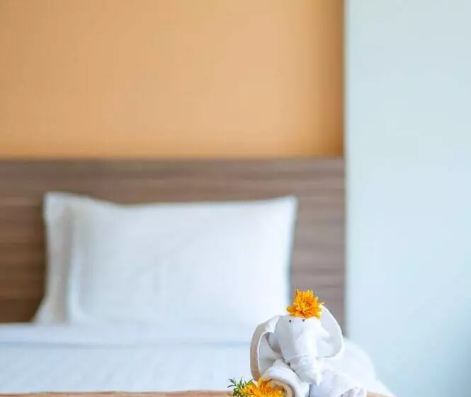 اتاق استاندارد چهار تخته, The Lantern Resorts Patong Sha Extra Plus
