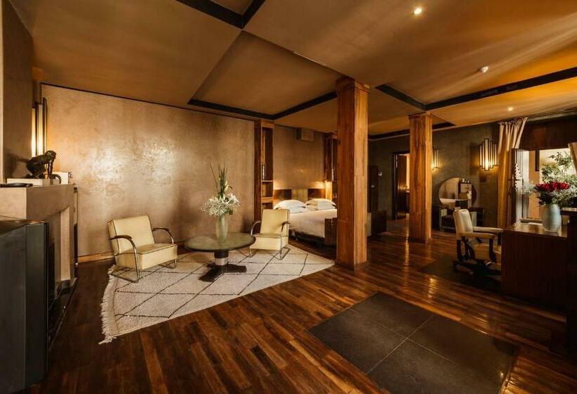 Suite Deluxe, Villa Makassar