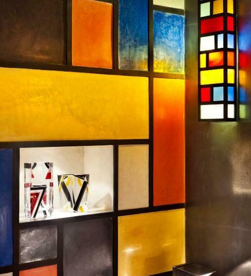 Quarto superior, Villa Makassar