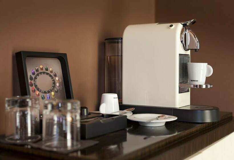 Suite Deluxe, Villa Makassar