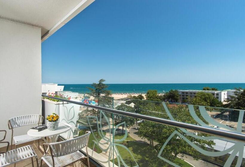 Номер Deluxe Вид на Море, Maritim Hotel Amelia   Luxury Ultra All Inclusive