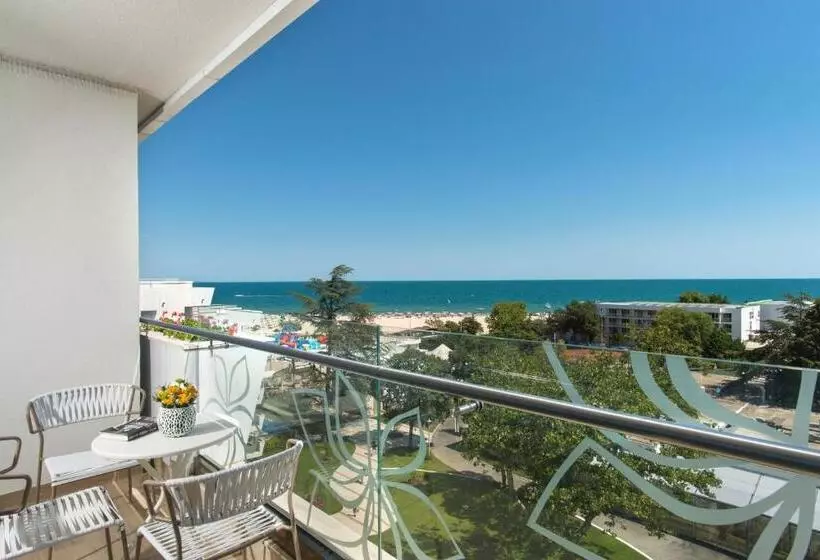 اتاق لوکس با چشم‌انداز دریا, Maritim Hotel Amelia   Luxury Ultra All Inclusive