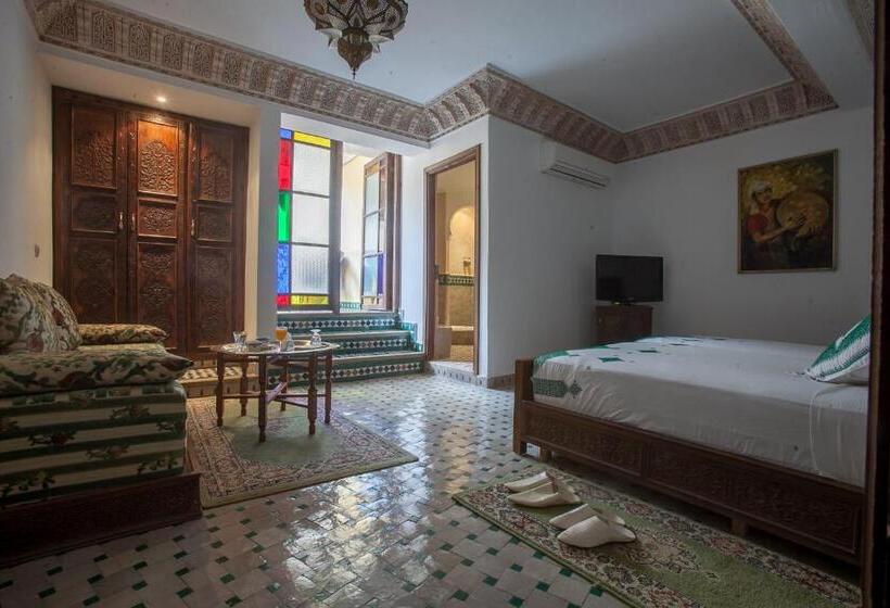 سوییت, Riad Salam Fes