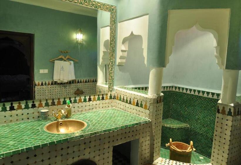 سوییت جونیور, Riad Salam Fes